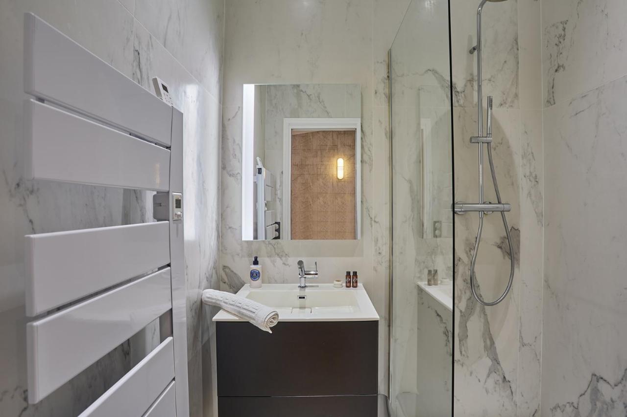 Apartment Saint Germain Des Pres By Studio Prestige Paris Exterior photo